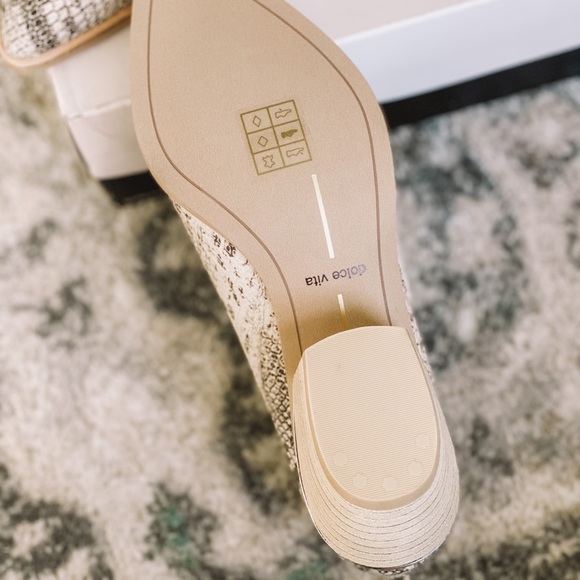 New Dolce Vita Marco Bootie - Picture 2 of 4